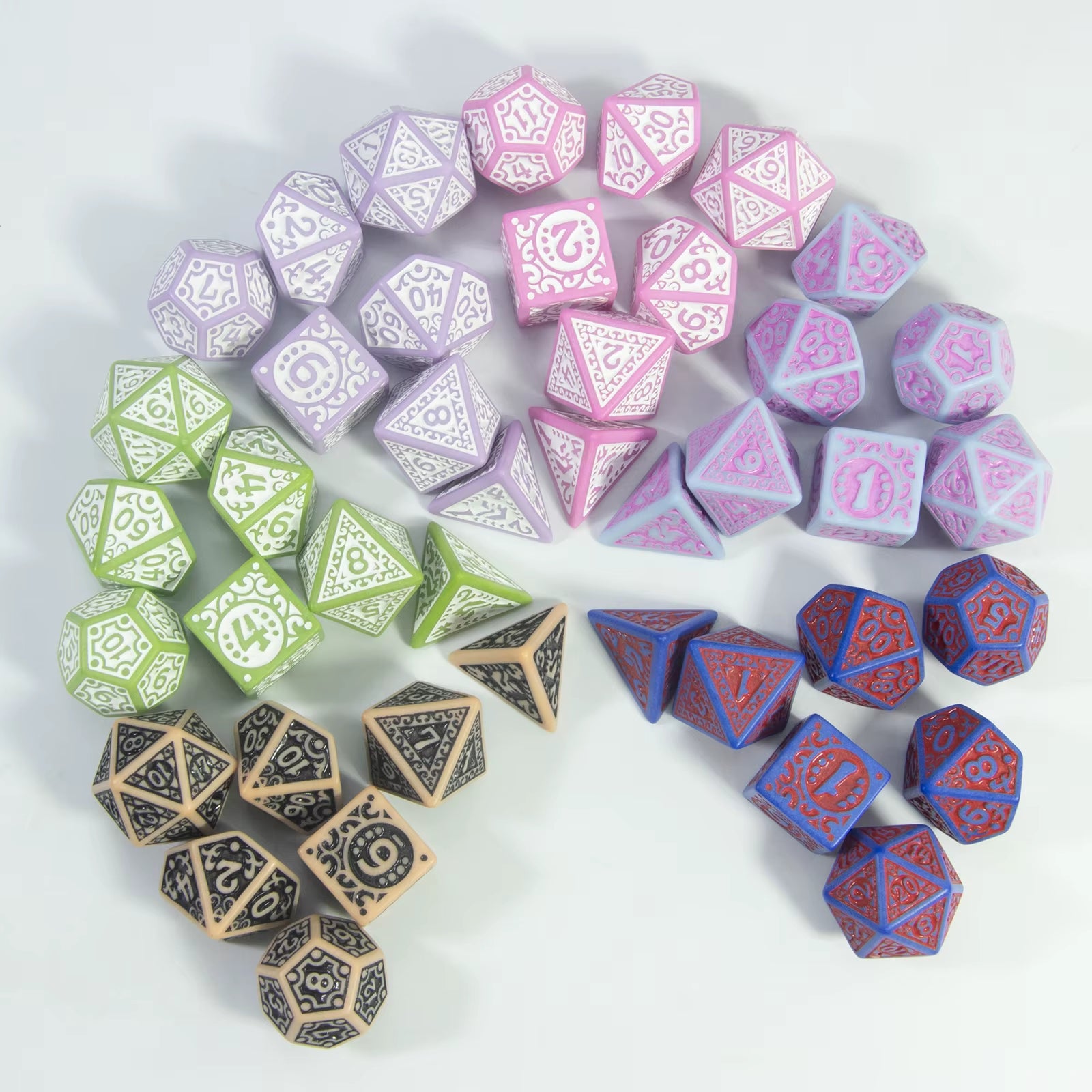 7Pcs/Set Dice Set Pretty Pattern Plastic Cube for DND Board Game Entertainment Accessories